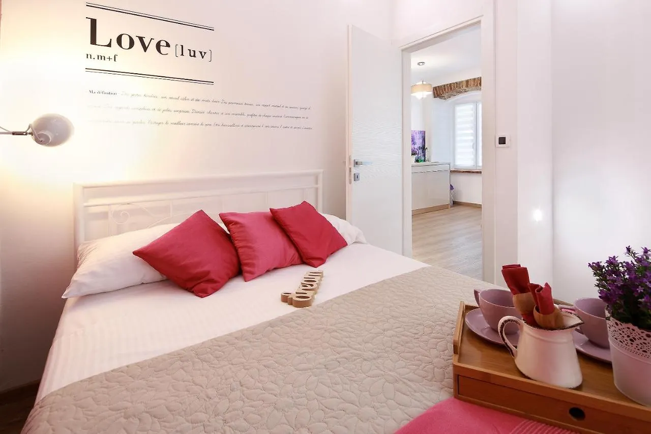 Luxury Apartments Sail 1, 2 & 3 Rijeka 0*,